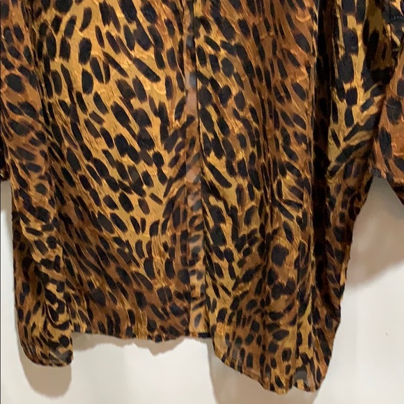 SOLANGE SATIN KIMONO ANIMAL PRINT PLUS SIZE(22-28) - Picture 2 of 4